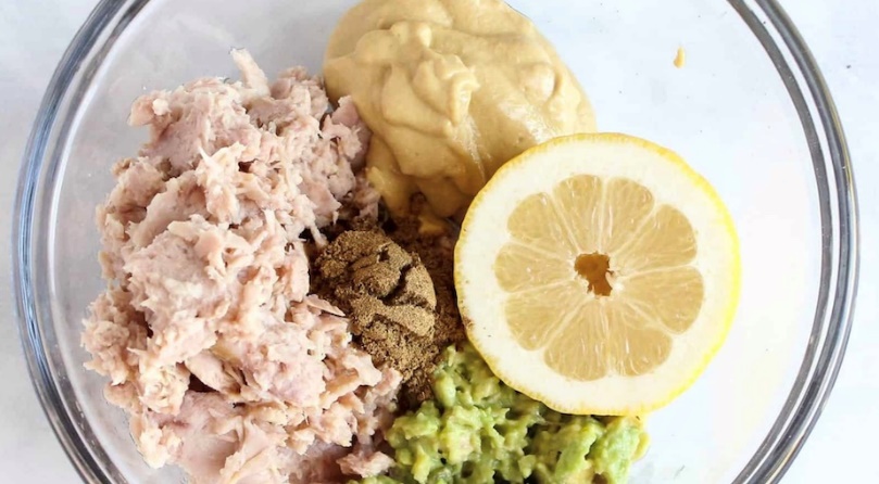 Tuna Salad with Avocado and Lemon
